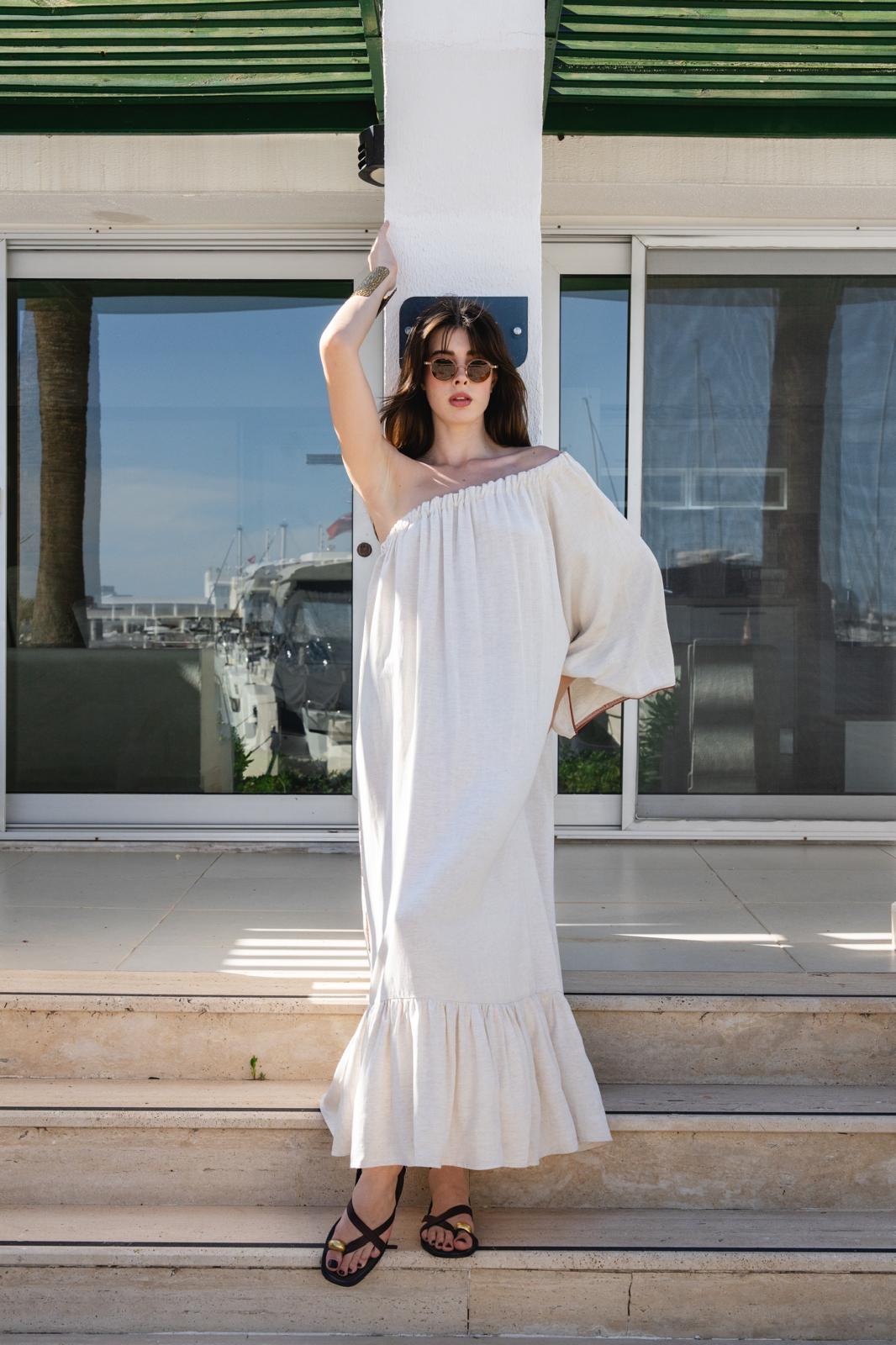 Themis Elbise