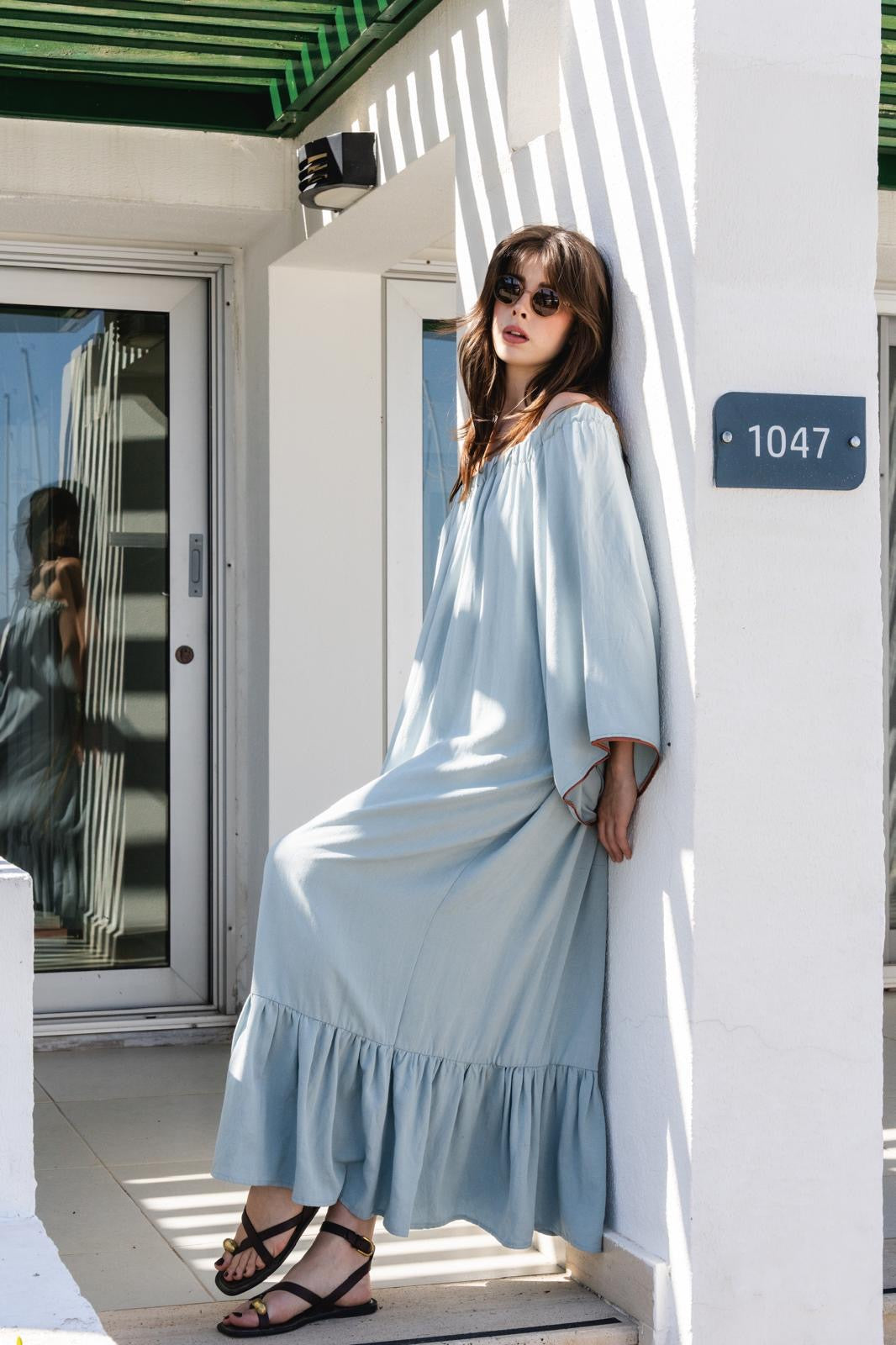 Themis Elbise